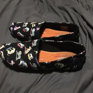 Bobs dog print slip ons